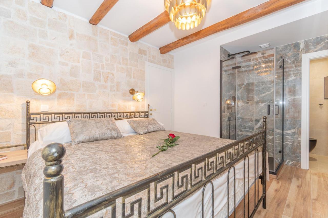 Ivka Makarska - Modern And Luxurious Oldtown Apartament מראה חיצוני תמונה